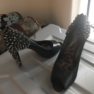 Sam Edelman black open toe pumps